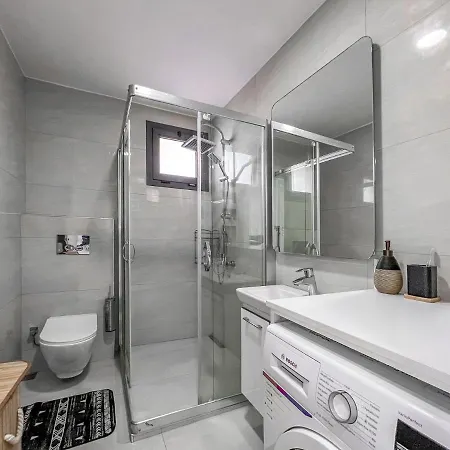 Specialy Designed, 3 Bedroom With Shared Pool * ボドルム