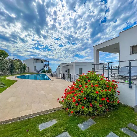 Specialy Designed, 3 Bedroom With Shared Pool * Bodrum