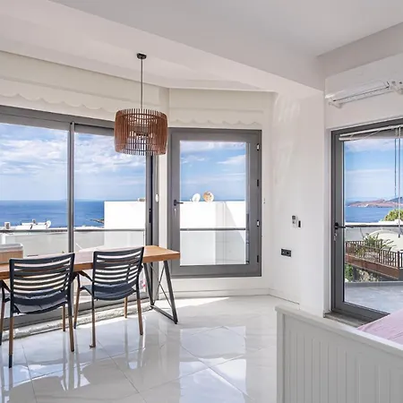 Specialy Designed, 3 Bedroom With Shared Pool Daire Bodrum