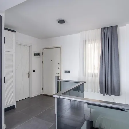 Daire Specialy Designed, 3 Bedroom With Shared Pool *